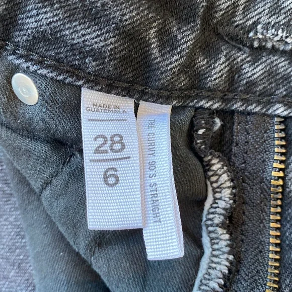 LOFT 90s Straight Jeans - Picture 3 of 10